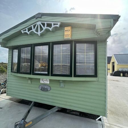 فيلا Seaside Chalet Quilty المظهر الخارجي الصورة